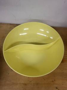Set of Sun Valley Turquoise and Windsor Yellow Melmac Divided Serving Bowls
