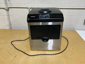 lot 63 image: Costway 2-in-1 Stainless Steel Countertop Ice Maker Water Dispenser 48Lbs24H