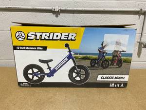 lot 122 image: Strider Sport 12 Kids Balance Bike
