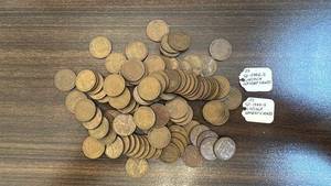 lot 99 image: Lot of Lincoln Wheat Cents
