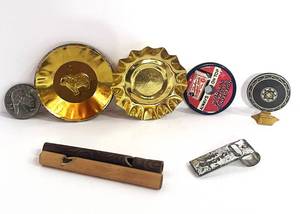 lot 5 image: 1930s Cracker Jack Toys. Tin Whistle, Wooden Whistle,