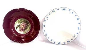 lot 25 image: Two Decorative Bavarian Plates