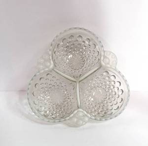 lot 39 image: Vintage Fenton Hobnail Opalescent Moonstone Divided Dish