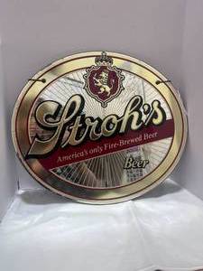 lot 76 image: Vintage Strohs Beer Hanging Mirror