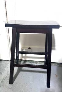 lot 93 image: Wooden Plant Stand