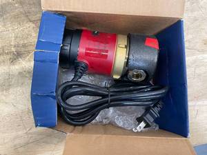 lot 32 image: GRUNDFOS COMFORT 10-16 A PM B5LC