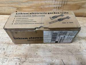 lot 91 image: Lithium electricity garden tools mini hedge machine