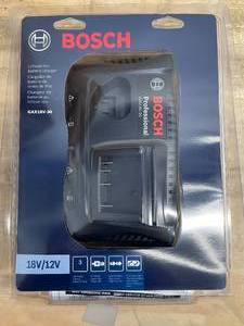 lot 134 image: Bosch Battery Charger, Li-Ion, 2 Ports