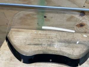 lot 137 image: SLIPSTREAMER 2310-0179 S-136-12 Replacement Windshield Windshield - 12 - Clear - 04-13 FLTR