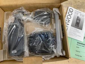 lot 140 image: Kenwood NX-240V340U NEXEDGE VHFUHF Digital & FM Portable Radios