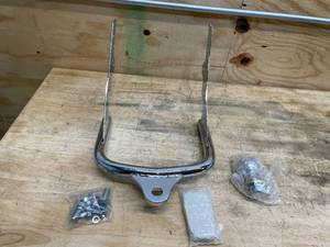 lot 203 image: Kuryakyn 9181 Trailer Hitch for Harley Touring Dresser & Road King 80-08 Harley Davidson