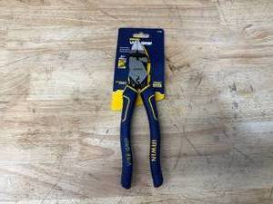 lot 179 image: IRWIN Tools VISE-GRIP Linemans Pliers with Fish Tape Puller, 9-12-Inch