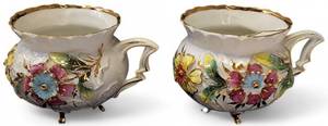 lot 23 image: Antique 2  Tea Cups German Guilded 4 Leg
