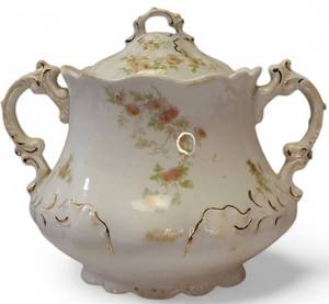 lot 26 image: Antique  Henry Alcock & Co Cobridge England porcelain sugar bowl