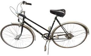 lot 55 image: Vintage 1975 SEKAI 150 - black in color, 5-speed mountain bike.