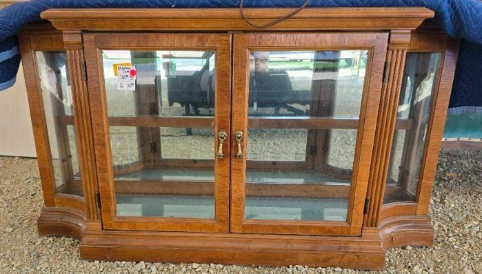 lot 31 image: MCM Fruitwood Display Cabinet by Pulaski Furniture Co