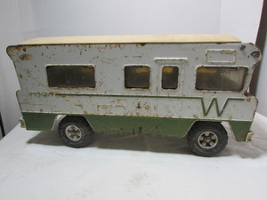 lot 5 image: Tonka Winnebego