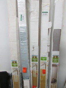 lot 41 image: Vertical Blind Headrail Lot
