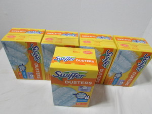 lot 222 image: Swiffer Dusters
