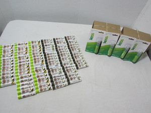 lot 72 image: Lip Balm Mint Spray