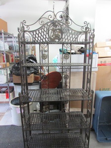 lot 144 image: Rod Iron Bakers Rack