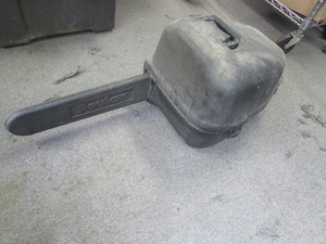 lot 145 image: Chainsaw