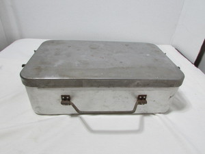 lot 146 image: 1966 Military 2 Burner Stoves