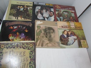 lot 194 image: Vinyl Albums