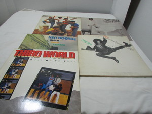 lot 210 image: Vinyl Albums