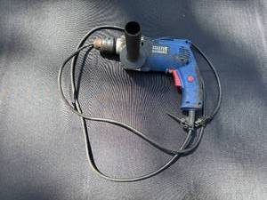 lot 23 image: Used Master Mechanic Variable Speed Drill