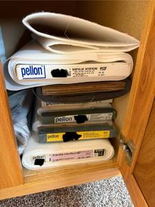lot 100 image: Collection of Pellon Wonder-Under and Fusible Interfacing Fabrics