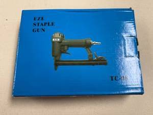 lot 118 image: EZE TC-08 Pneumatic Staple Gun, Factory-Sealed