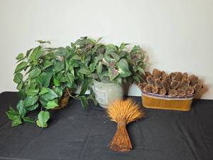 lot 146 image: Assorted Decorative Faux Plants and Natural Pine Cones