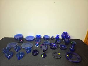 lot 159 image: Vintage Collection of Blue Glassware Including Vases, Plates, and Bowls