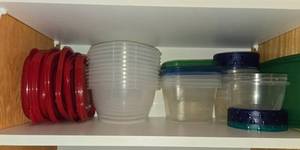 lot 193 image: Set of Airtight Plastic Storage Containers with Lids