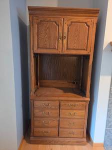 lot 229 image: Large Solid Wood Entertainment Cabinet with Ample Storage