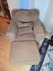 lot 232 image: Oversized Armchair and Ottoman Set in Beige Fabric