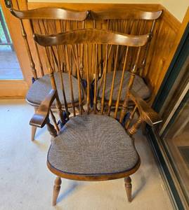 lot 274 image: Set of 3 Wooden Windsor-Style Armchairs with Cushions