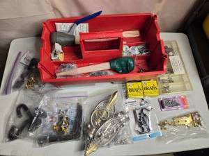 lot 286 image: Diverse Collection of Household Tools and Accessories