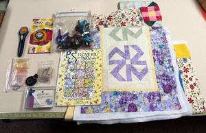 lot 378 image: Quilting Supply Kit with Chenille Cutter and Patchwork Patterns