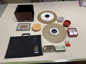 lot 402 image: Assorted Craft and Sewing Accessories with Singer Hemstitcher