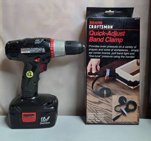 lot 417 image: Craftsman 19.2V Cordless Drill with Quick-Adjust Band Clamp