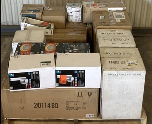lot 28 image: HUGE LOT of Pfister Showers, Kitchen Faucets, Bathroom Faucets,  Valves, Trim Kits and much more Complete Sets - Sells GREAT on eBay