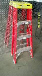 lot 61 image: Werner 4 foot Step Ladder