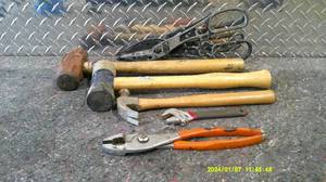 lot 67 image: Tool Lot Hammers, other tools