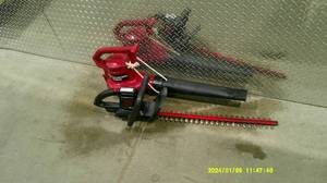 lot 111 image: Hedge Trimmer & Leaf Blower