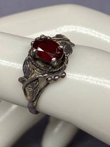 lot 17B image: Sterling Silver Ring with Red Gemstone 925 Size 4.75