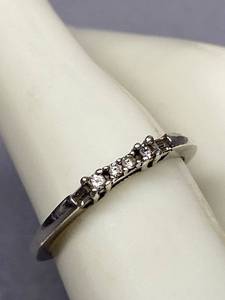 lot 33B image: Sterling Silver 925 Ring with Stones, Size 7.25