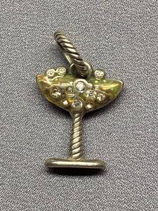 lot 38B image: Margarita Glass Sterling Silver 925 Pendant with Rhinestones