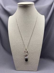 lot 42B image: Sterling Silver 925 Geometric Pendant Necklace